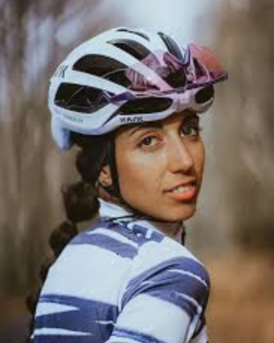 Anita González