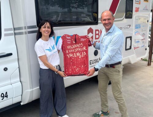 Decoplack Paiporta da el pistoletazo de salida al Reto Solidario de BME Spain